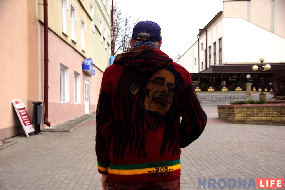 Стильные люди Гродно: 5 луков в одежде из Польши, секондов и... Перу