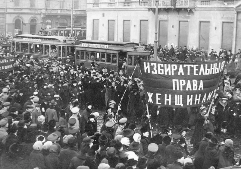 Жаночы мітынг у Петраградзе. Пачатак XX cт.