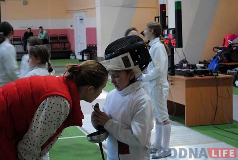 Скрестить шпаги приехали в Гродно представители трех стран Скрестить шпаги приехали в Гродно представители трех стран
