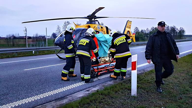 Туристический автобус на гродненских номерах перевернулся между Лодзью и Варшавой. 18 человек ранены Туристический автобус на гродненских номерах перевернулся между Лодзью и Варшавой. 18 человек ранены