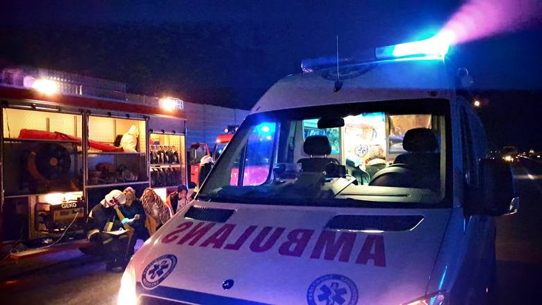 Туристический автобус на гродненских номерах перевернулся между Лодзью и Варшавой. 18 человек ранены Туристический автобус на гродненских номерах перевернулся между Лодзью и Варшавой. 18 человек ранены