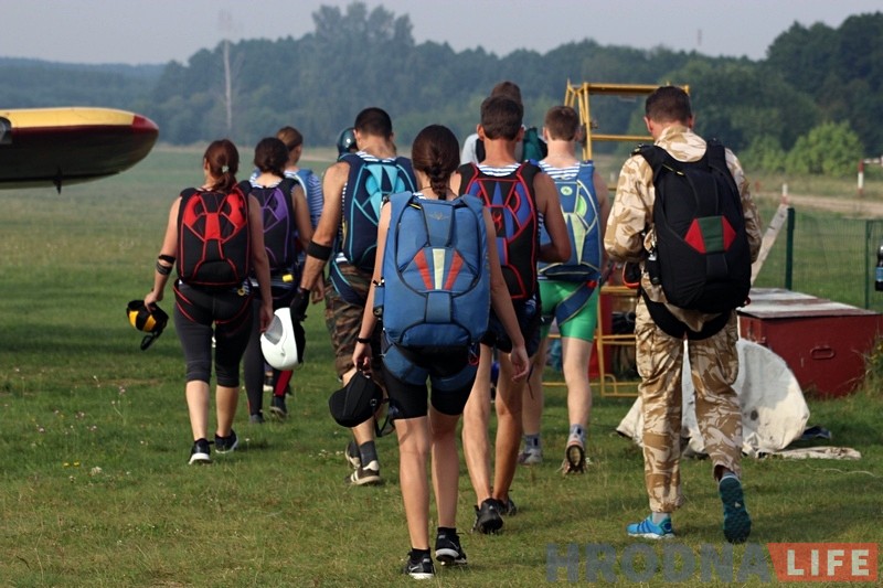 Гродненские десантники и разведчики отмечают День ВДВ Гродненские десантники и разведчики отмечают День ВДВ
