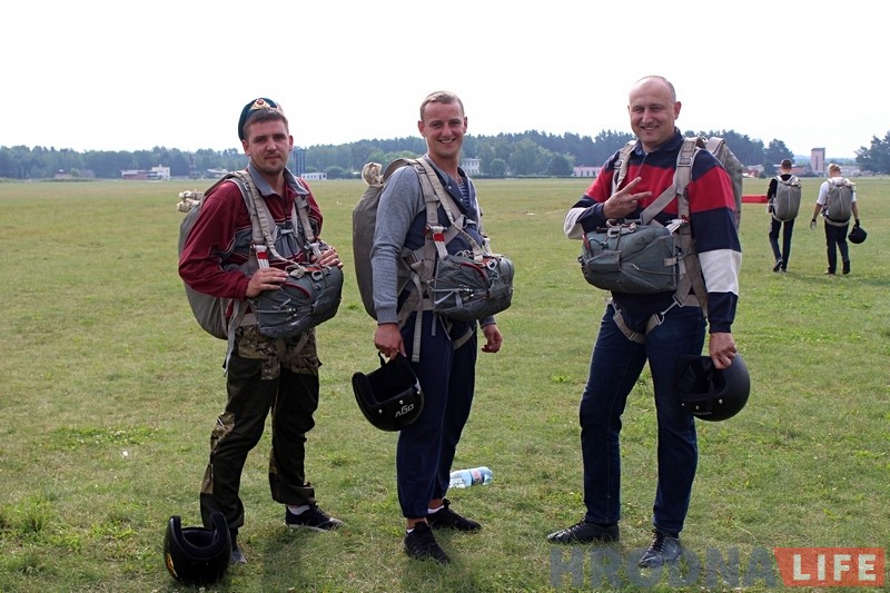 Гродненские десантники и разведчики отмечают День ВДВ Гродненские десантники и разведчики отмечают День ВДВ