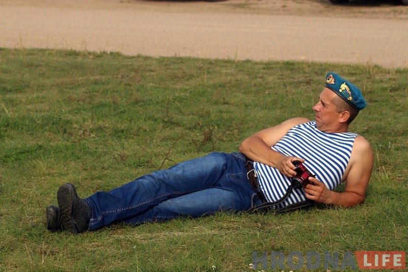 Гродненские десантники и разведчики отмечают День ВДВ Гродненские десантники и разведчики отмечают День ВДВ