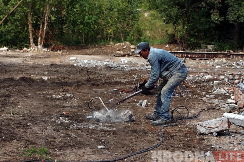 Бывший Гродненский кожевенный завод на Горновых пошел под снос Бывший Гродненский кожевенный завод на Горновых пошел под снос
