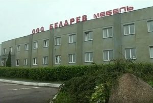 В Гродно бывшие сотрудники "БелДрев" через суд пытаются добиться выплаты зарплат