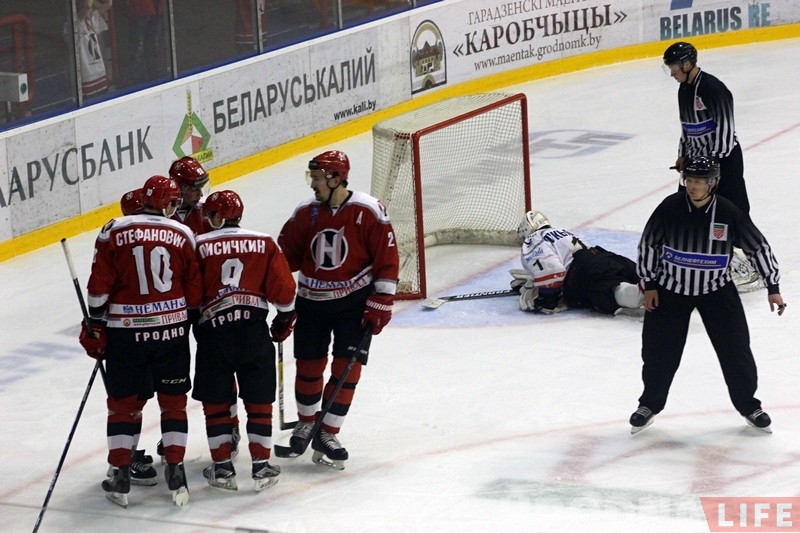 Хоккеисты "Немана" обыграли "Лиду" со счетом 10: 0 Хоккеисты "Немана" обыграли "Лиду" со счетом 10: 0