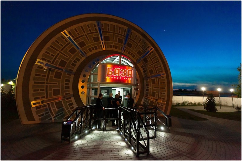 Бросил в лицо монеты, показал пенис и избил: в Гродно ищут агрессивного хулигана Бросил в лицо монеты, показал пенис и избил: в Гродно ищут агрессивного хулигана