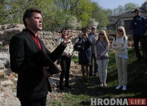 Барадулин отравился в  «Немане». Какае байки рассказывают гродненские  экскурсоводы?