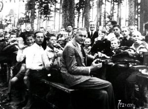 Гродненский профессор Вячеслав Швед, уволенный из университета, выпустил энциклопедию про Гродно Гродненский профессор Вячеслав Швед, уволенный из университета, выпустил энциклопедию про Гродно