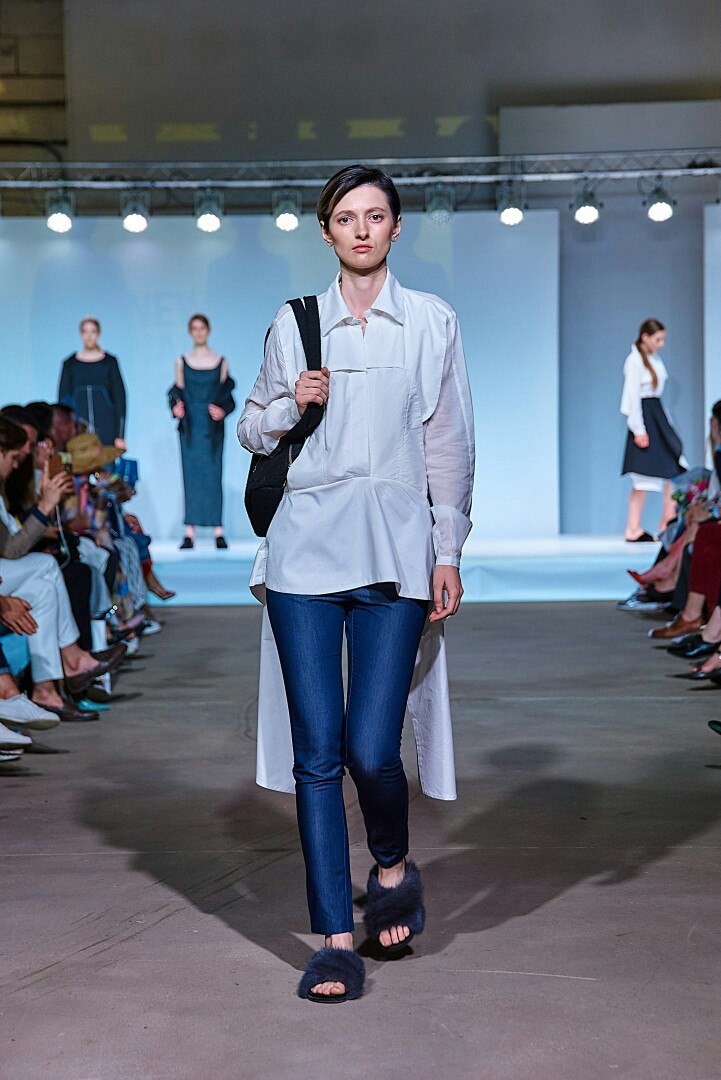 "Одежда для девушек с мужским характером". Дизайнерка из Гродно победила в конкурсе New Names by Mark Formelle "Одежда для девушек с мужским характером". Дизайнерка из Гродно победила в конкурсе New Names by Mark Formelle