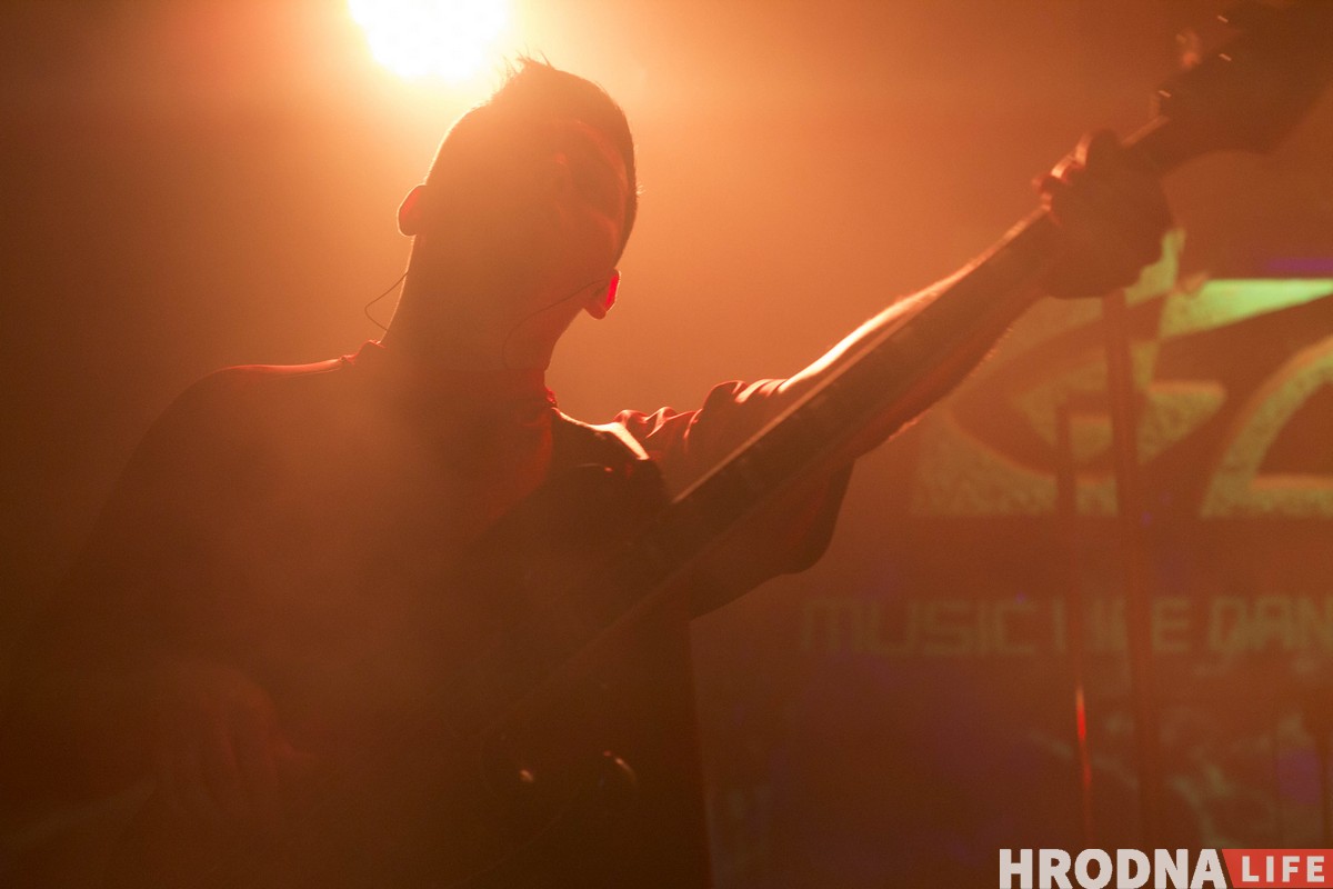 "Мы будем мокрые, как сучки". ЛСП собрал в Гродно полную "Галактику" фанатов "Мы будем мокрые, как сучки". ЛСП собрал в Гродно полную "Галактику" фанатов