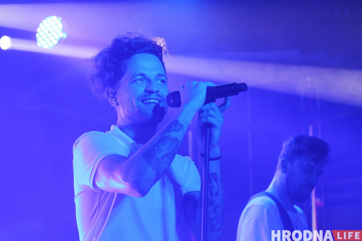 "Мы будем мокрые, как сучки". ЛСП собрал в Гродно полную "Галактику" фанатов "Мы будем мокрые, как сучки". ЛСП собрал в Гродно полную "Галактику" фанатов