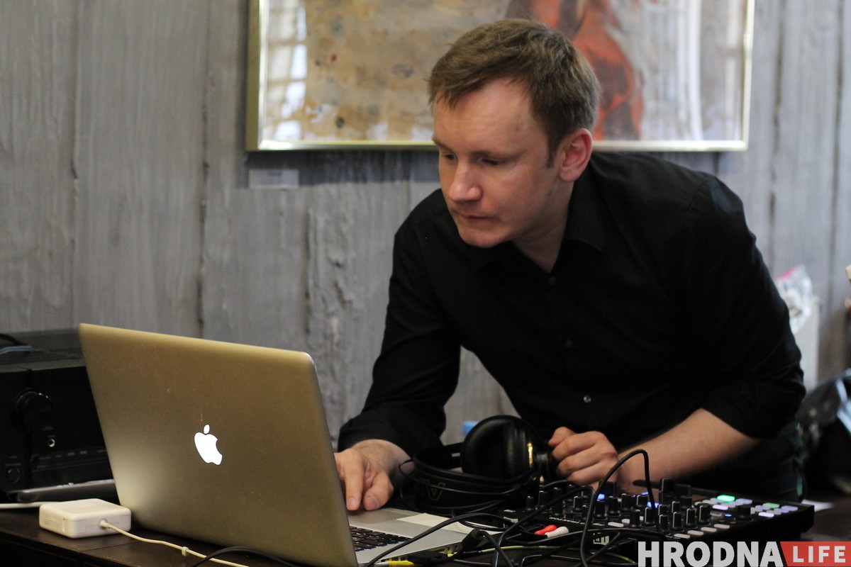 "Место, куда захочется возвращаться". Галерея "У майстра" открылась после ремонта "Место, куда захочется возвращаться". Галерея "У майстра" открылась после ремонта