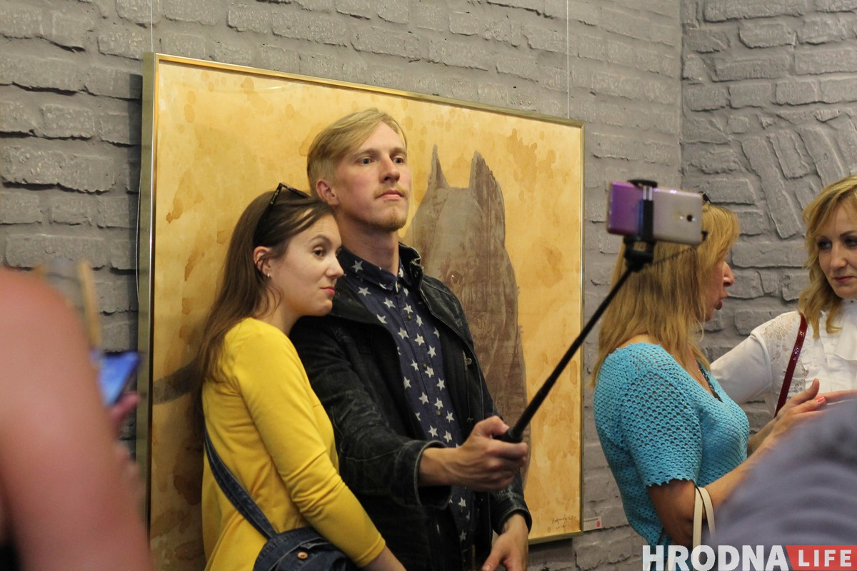 "Место, куда захочется возвращаться". Галерея "У майстра" открылась после ремонта "Место, куда захочется возвращаться". Галерея "У майстра" открылась после ремонта