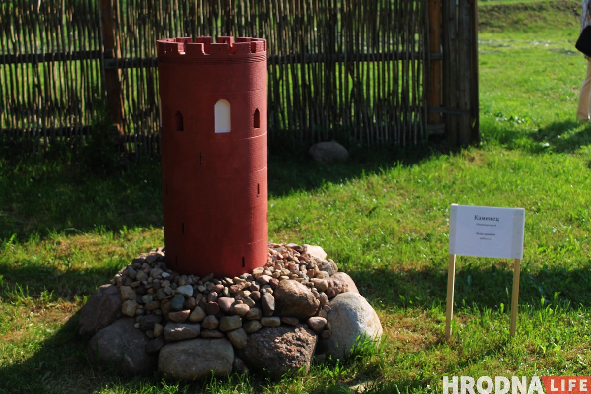 Страна замков. В Ошмянском районе появился парк миниатюр с крепостями и дворцами ВКЛ Страна замков. В Ошмянском районе появился парк миниатюр с крепостями и дворцами ВКЛ