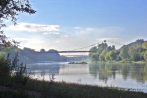 Рыбак спас тонущего на Немане у Румлевского моста