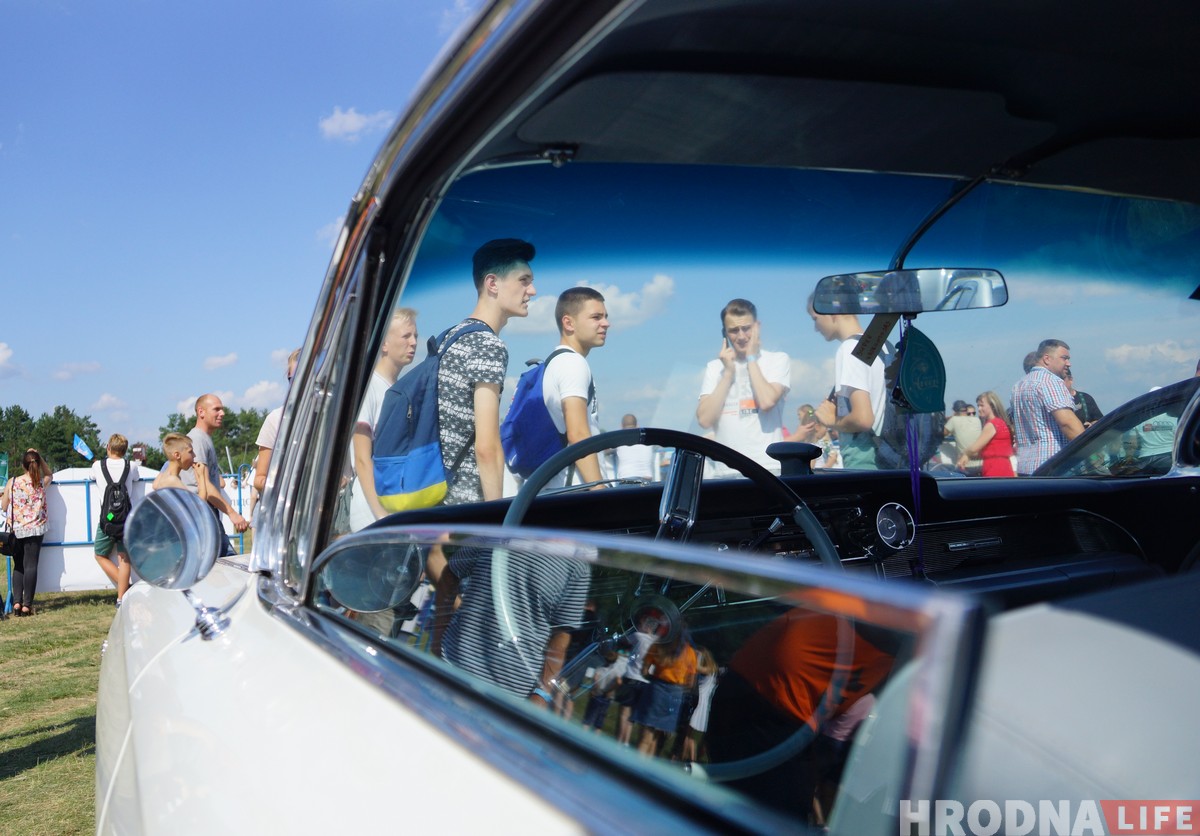 SunDay 2018: Гродненцы хвалили машины, соревновались в конкурсах и делали селфи (фото) SunDay 2018: Гродненцы хвалили машины, соревновались в конкурсах и делали селфи (фото)