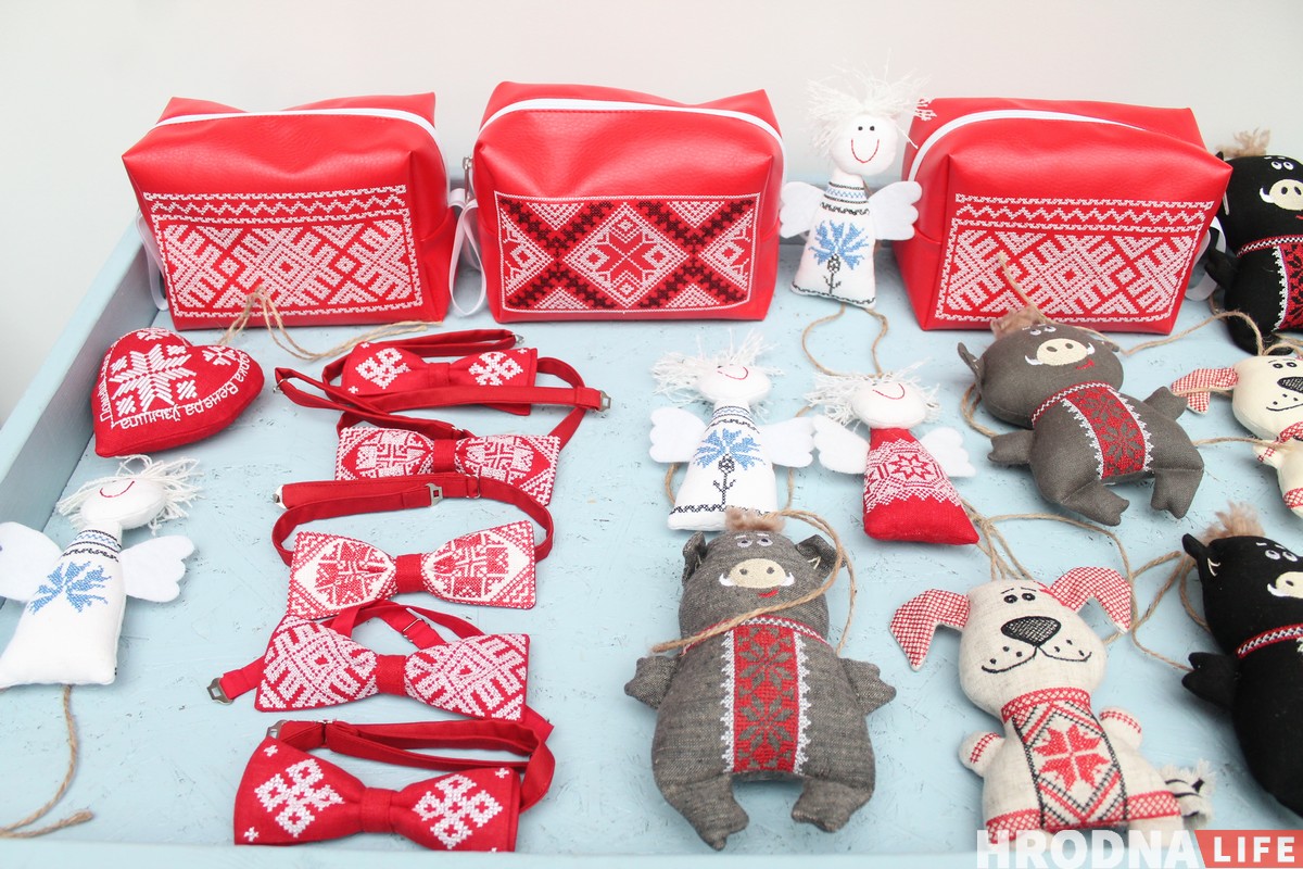 В Гродно открылась “Адметнасць” – магазин с национальной символикой В Гродно открылась “Адметнасць” – магазин с национальной символикой