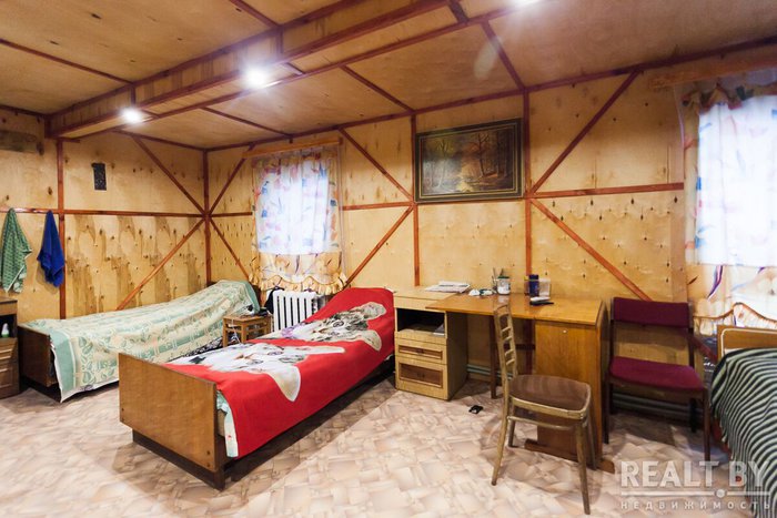 "Место здесь хорошее". В Островце открыли хостел с видом на БелАЭС "Место здесь хорошее". В Островце открыли хостел с видом на БелАЭС