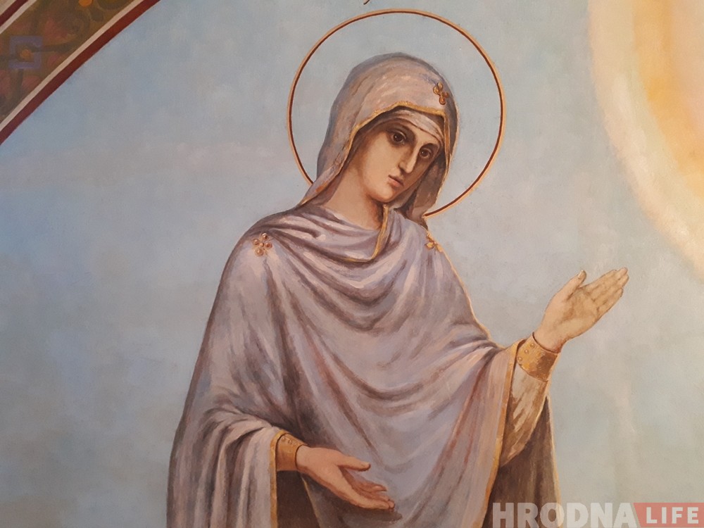 В гродненском Архиерейском подворье восстановили старинные росписи стен В гродненском Архиерейском подворье восстановили старинные росписи стен