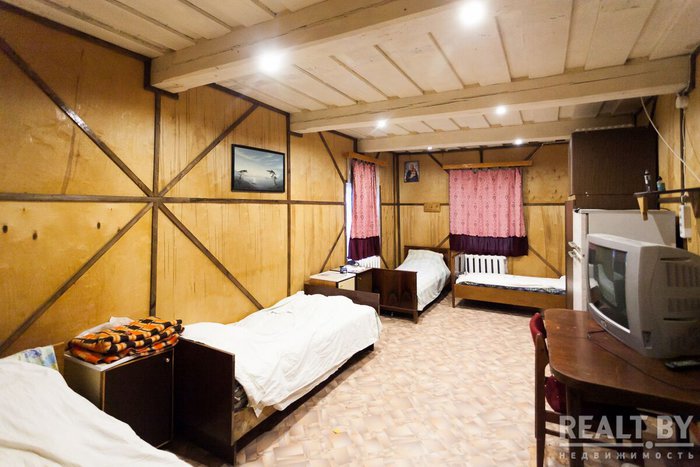 "Место здесь хорошее". В Островце открыли хостел с видом на БелАЭС "Место здесь хорошее". В Островце открыли хостел с видом на БелАЭС