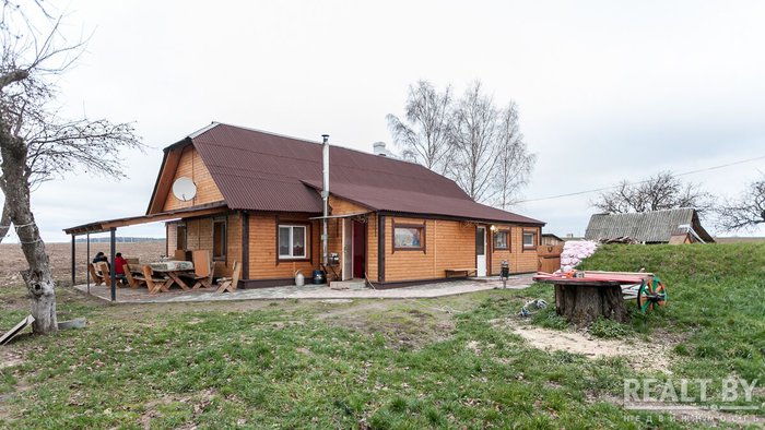 "Место здесь хорошее". В Островце открыли хостел с видом на БелАЭС "Место здесь хорошее". В Островце открыли хостел с видом на БелАЭС