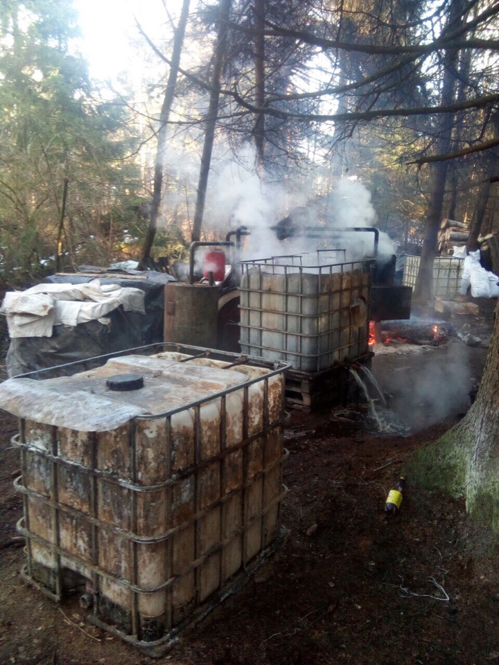 9 тысяч литров браги и 90 литров самогона изъяли в Щучинском районе 9 тысяч литров браги и 90 литров самогона изъяли в Щучинском районе