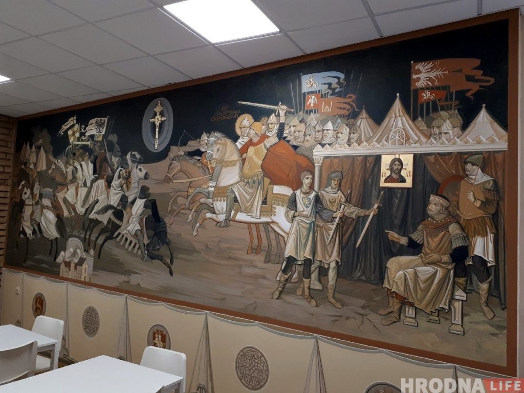 В воскресной школе в Гродно появилась большая фреска, посвященная Грюнвальдской битве
