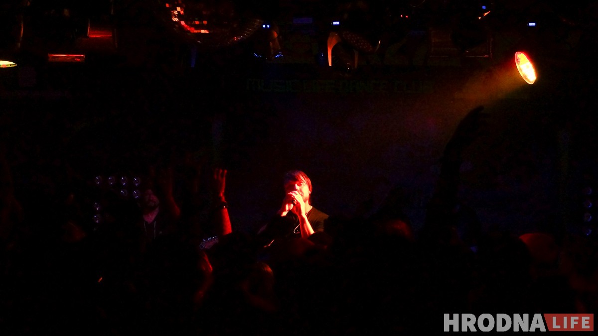 Фото: NIZKIZ зажигал в Гродно вечером и повторит концерт на Дне Воли Фото: NIZKIZ зажигал в Гродно вечером и повторит концерт на Дне Воли