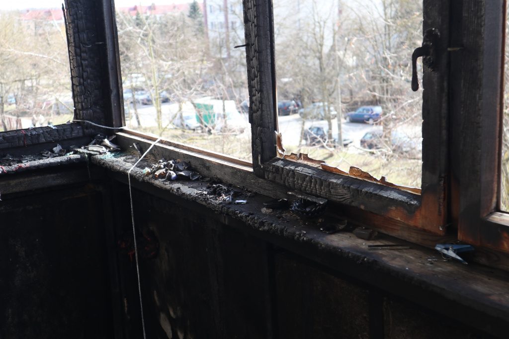 В Гродно из-за непотушенного окурка сгорел балкон