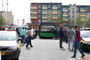 В Гродно бастуют таксисты: требуют повышения тарифов