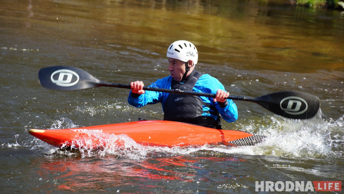 Неманская весна-2019: Безумный Макс разбудил туристов-водников от спячки и накормил тушенкой Неманская весна-2019: Безумный Макс разбудил туристов-водников от спячки и накормил тушенкой