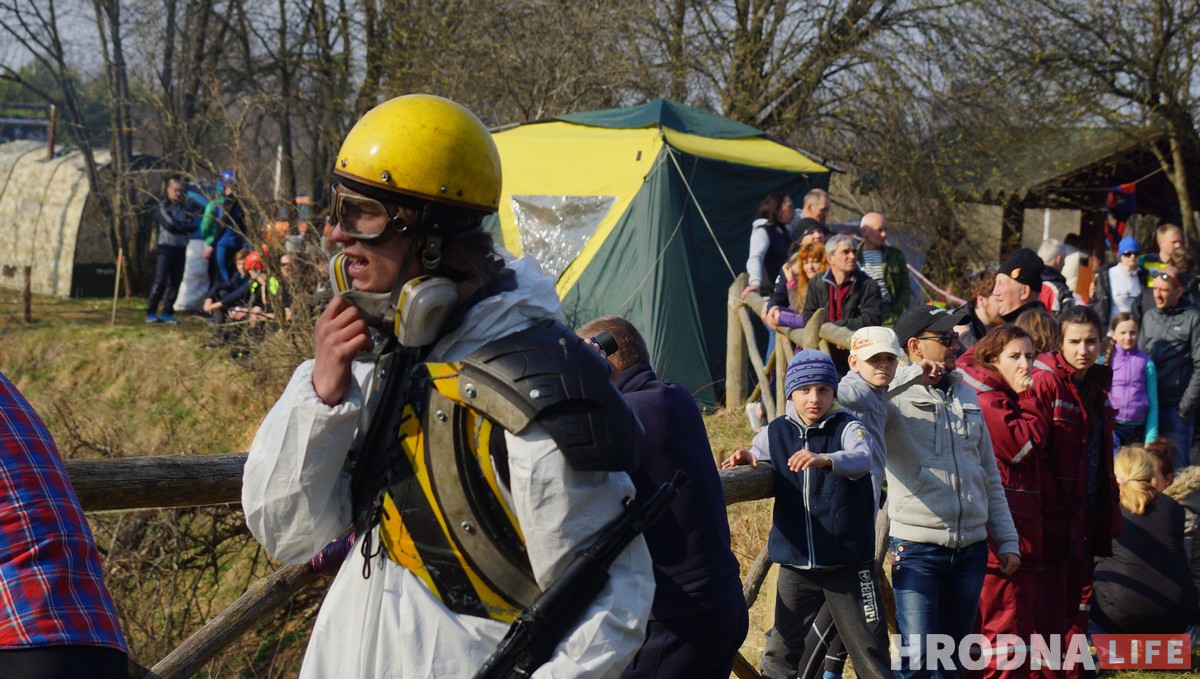 Неманская весна-2019: Безумный Макс разбудил туристов-водников от спячки и накормил тушенкой Неманская весна-2019: Безумный Макс разбудил туристов-водников от спячки и накормил тушенкой