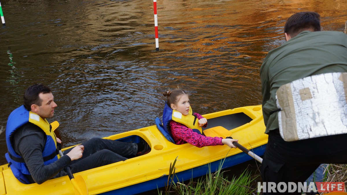 Неманская весна-2019: Безумный Макс разбудил туристов-водников от спячки и накормил тушенкой Неманская весна-2019: Безумный Макс разбудил туристов-водников от спячки и накормил тушенкой