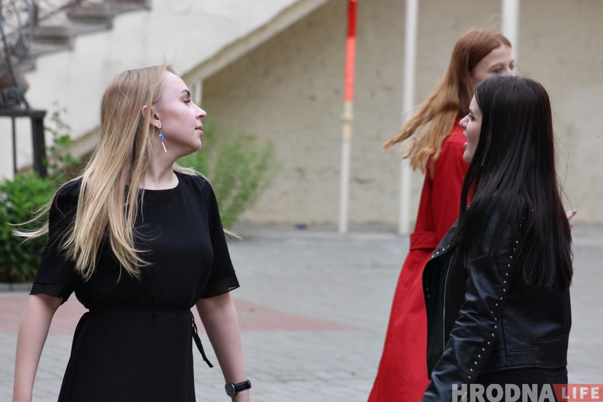 Белорусская музыка и танцы: в центре Гродно вновь оживает дворик Белорусская музыка и танцы: в центре Гродно вновь оживает дворик