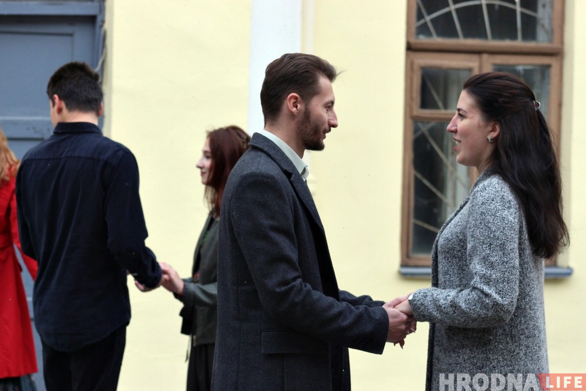 Белорусская музыка и танцы: в центре Гродно вновь оживает дворик Белорусская музыка и танцы: в центре Гродно вновь оживает дворик