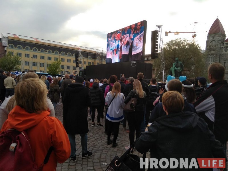 Фотофакт: Что творилось в Хельсинки, когда финские хоккеисты победили канадцев Фотофакт: Что творилось в Хельсинки, когда финские хоккеисты победили канадцев