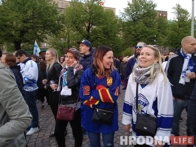 Фотофакт: Что творилось в Хельсинки, когда финские хоккеисты победили канадцев Фотофакт: Что творилось в Хельсинки, когда финские хоккеисты победили канадцев