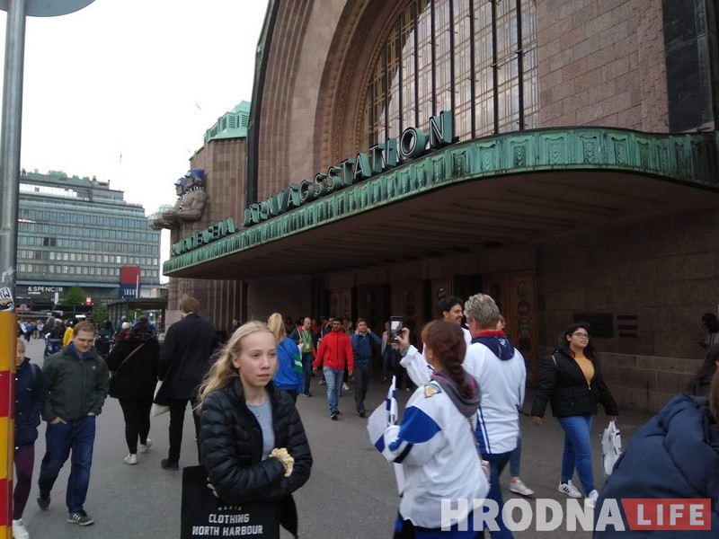 Фотофакт: Что творилось в Хельсинки, когда финские хоккеисты победили канадцев Фотофакт: Что творилось в Хельсинки, когда финские хоккеисты победили канадцев