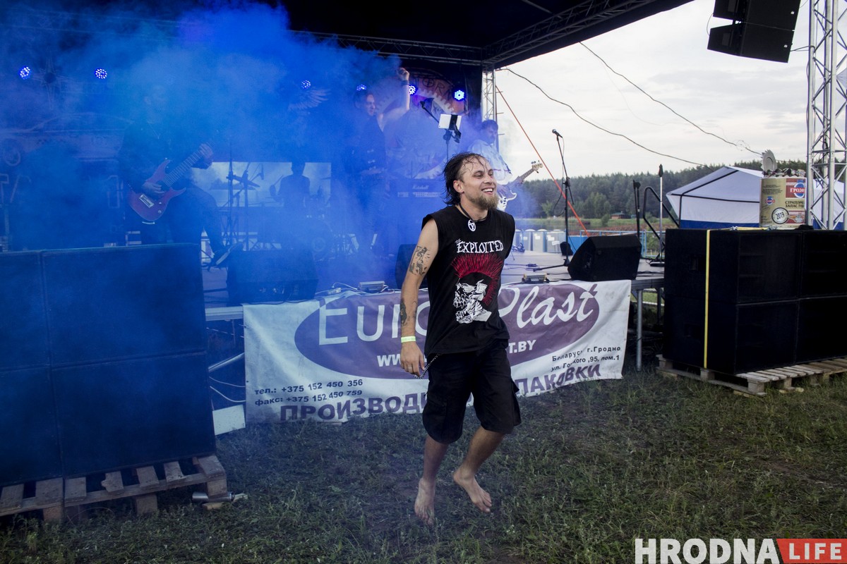 РСП, Dzieciuki и бесплатные татуировки. Как прошел байк-фестиваль «Хавайся ў бульбу-2019» РСП, Dzieciuki и бесплатные татуировки. Как прошел байк-фестиваль «Хавайся ў бульбу-2019»