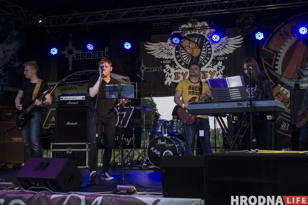 РСП, Dzieciuki и бесплатные татуировки. Как прошел байк-фестиваль «Хавайся ў бульбу-2019» РСП, Dzieciuki и бесплатные татуировки. Как прошел байк-фестиваль «Хавайся ў бульбу-2019»