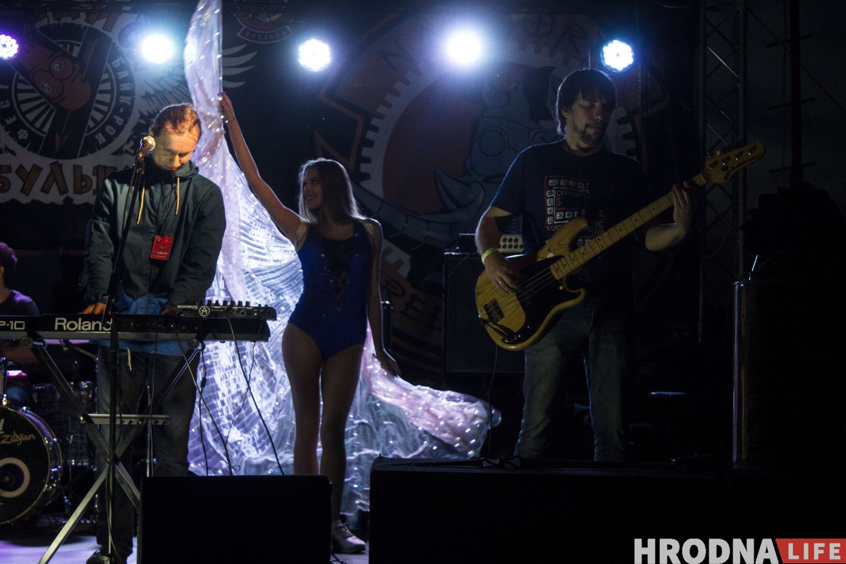 РСП, Dzieciuki и бесплатные татуировки. Как прошел байк-фестиваль «Хавайся ў бульбу-2019» РСП, Dzieciuki и бесплатные татуировки. Как прошел байк-фестиваль «Хавайся ў бульбу-2019»