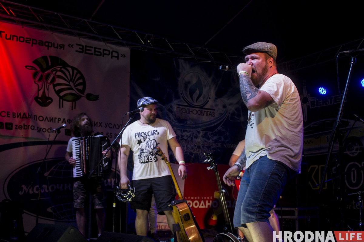 РСП, Dzieciuki и бесплатные татуировки. Как прошел байк-фестиваль «Хавайся ў бульбу-2019» РСП, Dzieciuki и бесплатные татуировки. Как прошел байк-фестиваль «Хавайся ў бульбу-2019»