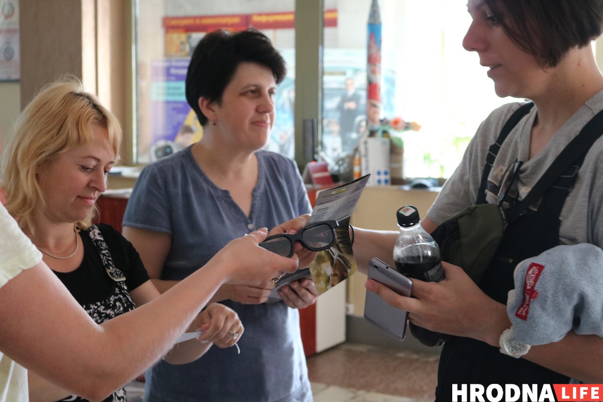 "Мне нужна твоя одежда". В Гродно показывают "Терминатор 2" на белорусском языке "Мне нужна твоя одежда". В Гродно показывают "Терминатор 2" на белорусском языке