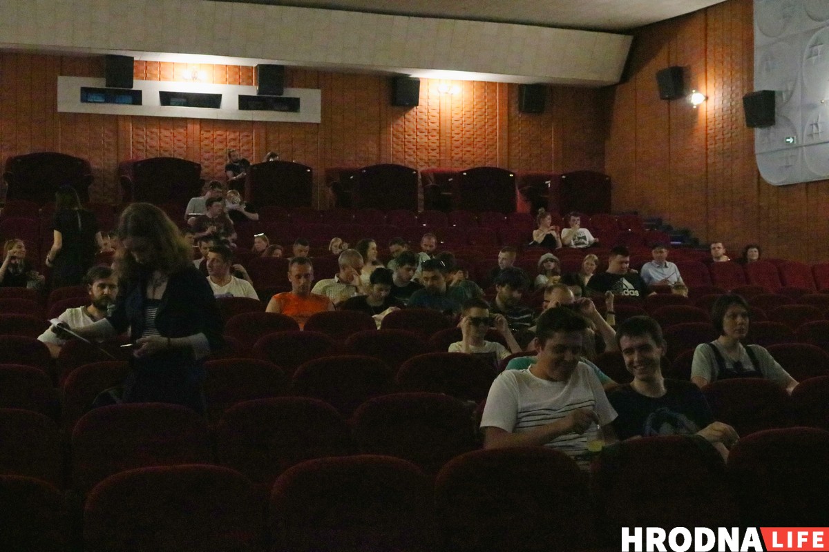 "Мне нужна твоя одежда". В Гродно показывают "Терминатор 2" на белорусском языке "Мне нужна твоя одежда". В Гродно показывают "Терминатор 2" на белорусском языке