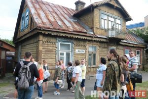 В Гродно исчезли туристические стенды об Элизе Ожешко. Их установили за деньги Евросоюза В Гродно исчезли туристические стенды об Элизе Ожешко. Их установили за деньги Евросоюза