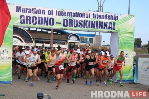 От детского дома до собственной роллер-школы: зачем Василиса Маслова из Гродно проводит на роликах по 10 часов в день От детского дома до собственной роллер-школы: зачем Василиса Маслова из Гродно проводит на роликах по 10 часов в день