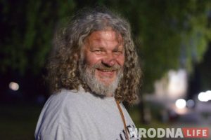 Фотовыставку Наталии Дорош "Карані" открыли в Вильнюсе. Снимки смотрели под стихи Ларисы Гениюш