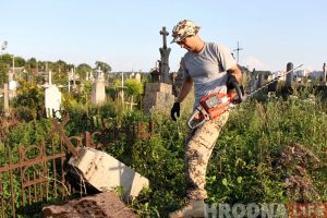 Последняя уборка на Фарном кладбище: гродненцев приглашают принять участие 
